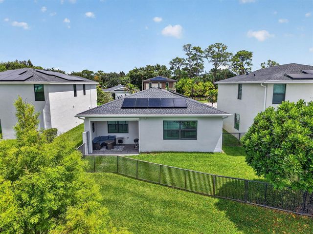 6026 Henderson Way, West Palm Beach, FL 33415