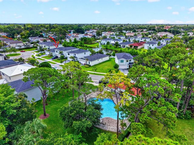 6026 Henderson Way, West Palm Beach, FL 33415