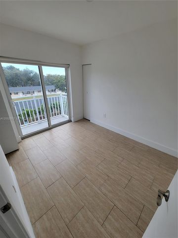 6336 SW 27th Street 7, Miramar, FL 33023
