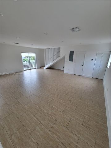 6336 SW 27th Street 7, Miramar, FL 33023