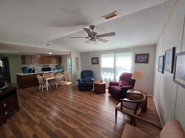 230 Jones Loop, Springville, TN 38256