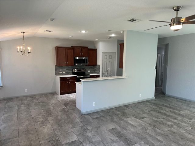 2234 Bentwood DR, New Braunfels, TX 78130