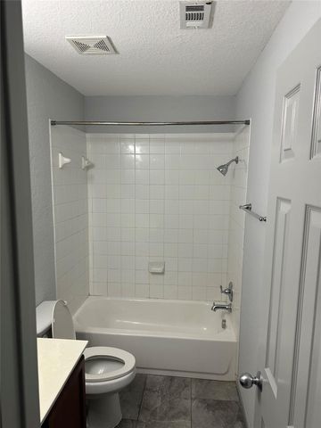 2234 Bentwood DR, New Braunfels, TX 78130