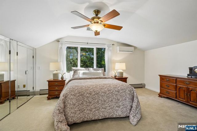 35 Brookview Terrace, Hillsdale, NJ 07642