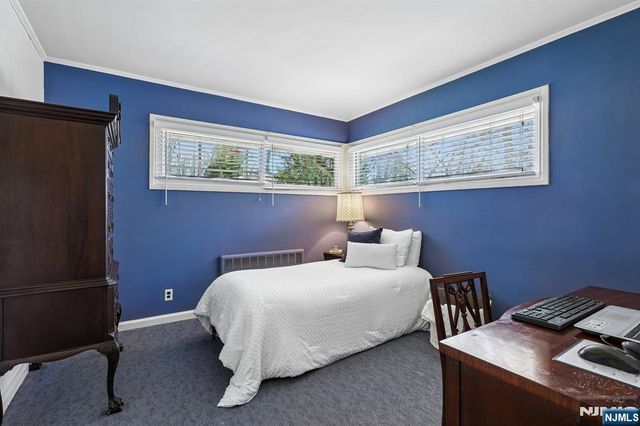 35 Brookview Terrace, Hillsdale, NJ 07642