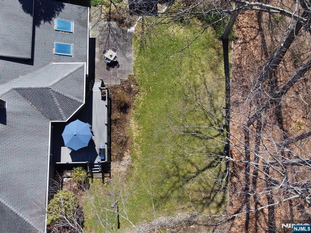 35 Brookview Terrace, Hillsdale, NJ 07642