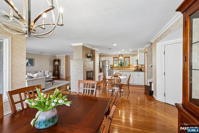 35 Brookview Terrace, Hillsdale, NJ 07642