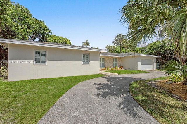 15540 SW 82nd Court, Palmetto Bay, FL 33157