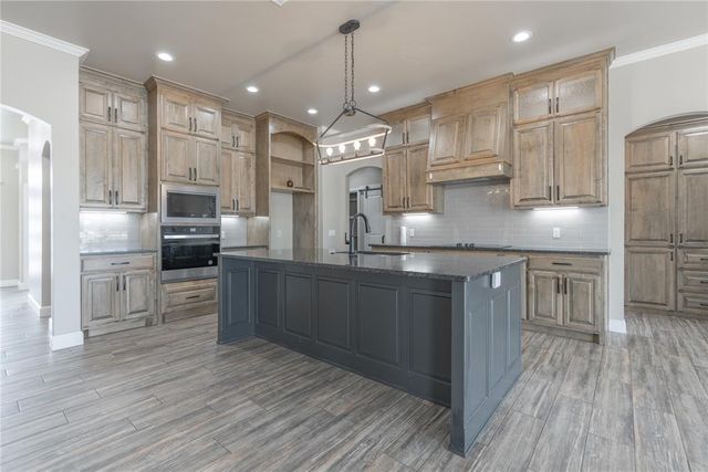 2408 Blackjack Court, Blanchard, OK 73010