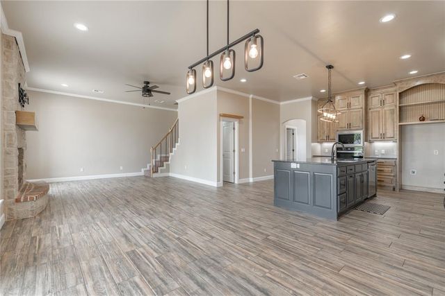 2408 Blackjack Court, Blanchard, OK 73010