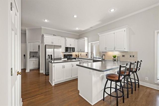 14421 Melrose Street, Overland Park, KS 66221