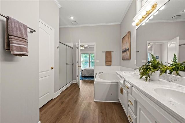 14421 Melrose Street, Overland Park, KS 66221