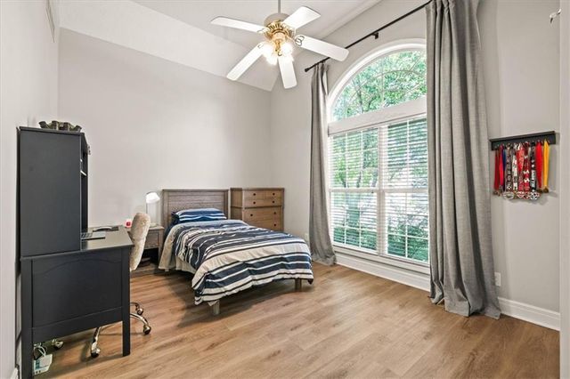 14421 Melrose Street, Overland Park, KS 66221