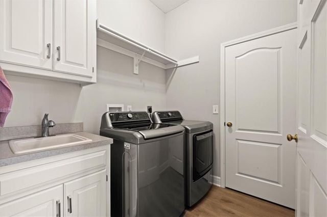 14421 Melrose Street, Overland Park, KS 66221