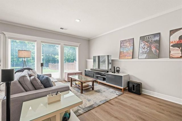 14421 Melrose Street, Overland Park, KS 66221