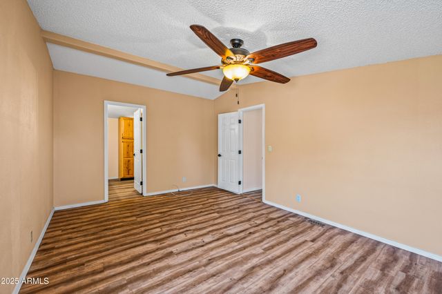 7642 E HOLMES Avenue, Mesa, AZ 85209