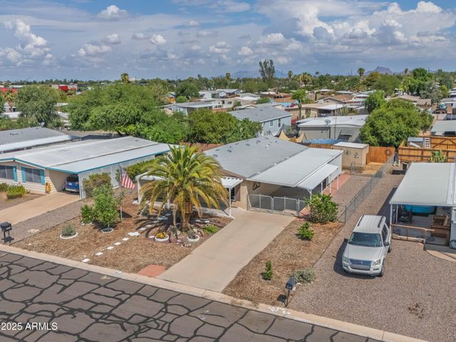 7642 E HOLMES Avenue, Mesa, AZ 85209