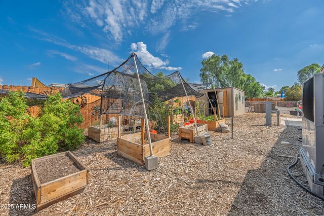 7642 E HOLMES Avenue, Mesa, AZ 85209