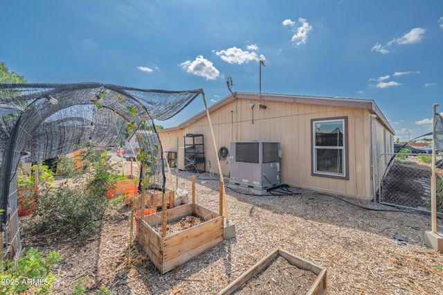 7642 E HOLMES Avenue, Mesa, AZ 85209