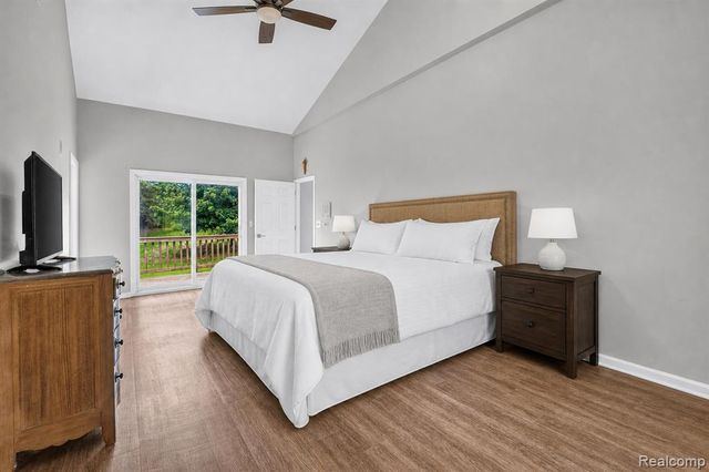 8114 Chilson Road, Pinckney, MI 48169