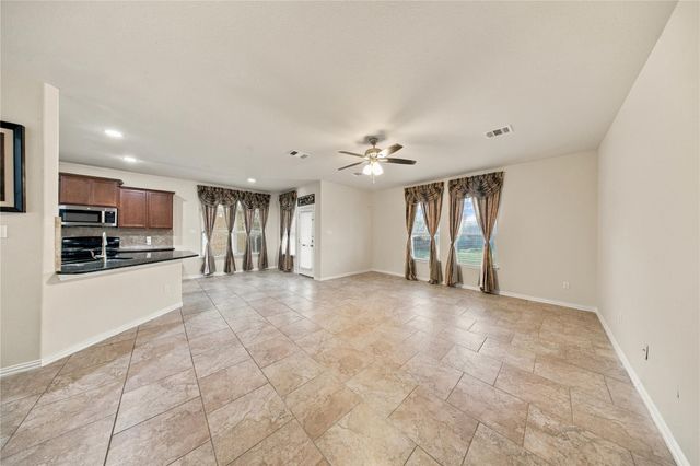 181 Fossilstone TRL, Buda, TX 78610