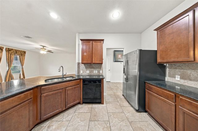 181 Fossilstone TRL, Buda, TX 78610