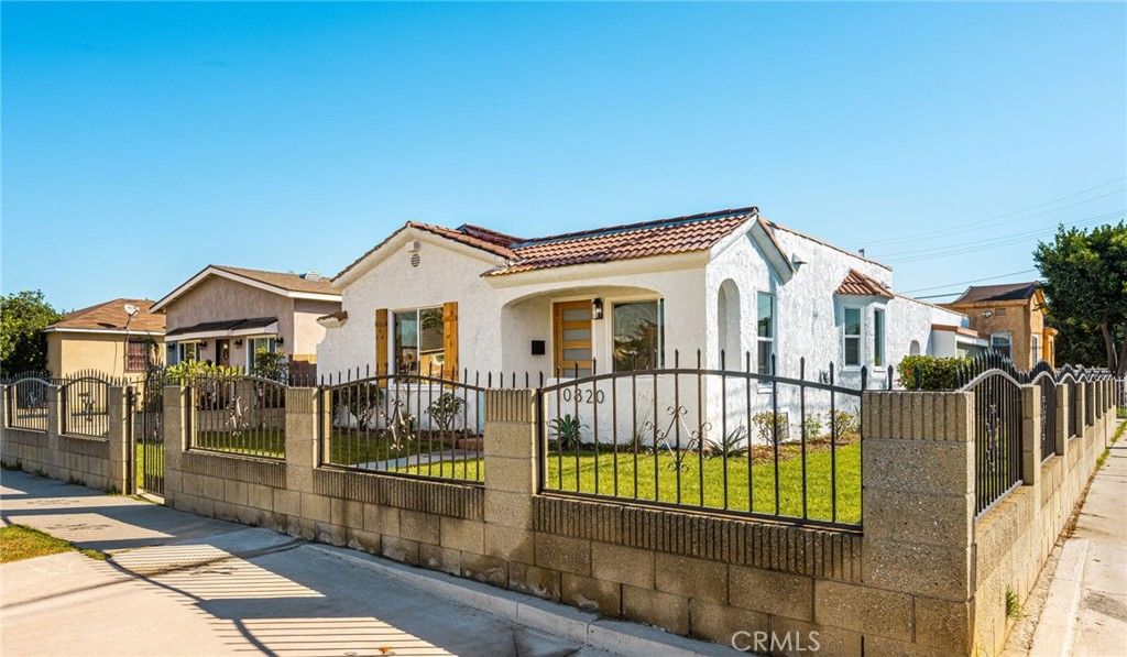 10820 Capistrano, Lynwood, CA 90262 — photo 3