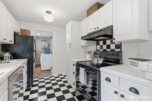 17327 432nd Avenue SE, North Bend, WA 98045