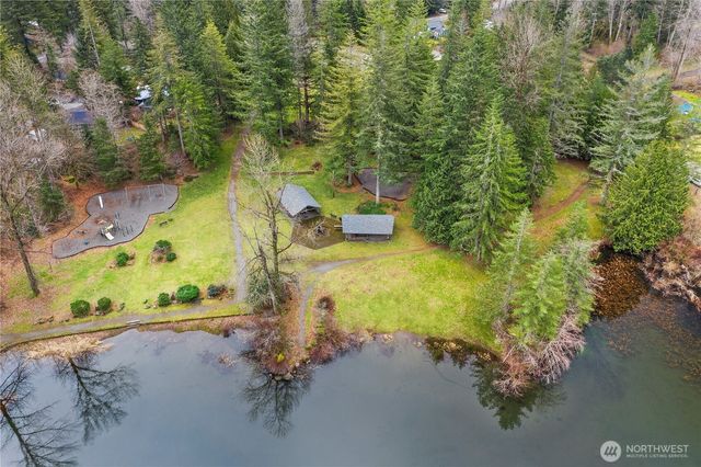 17327 432nd Avenue SE, North Bend, WA 98045