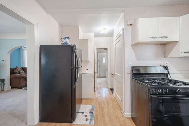 1100 Dickinson Street SE, Grand Rapids, MI 49507