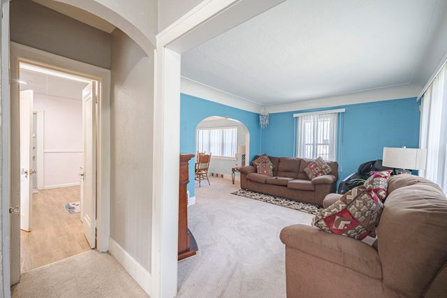 1100 Dickinson Street SE, Grand Rapids, MI 49507