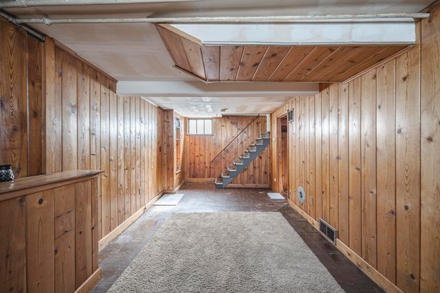 1100 Dickinson Street SE, Grand Rapids, MI 49507