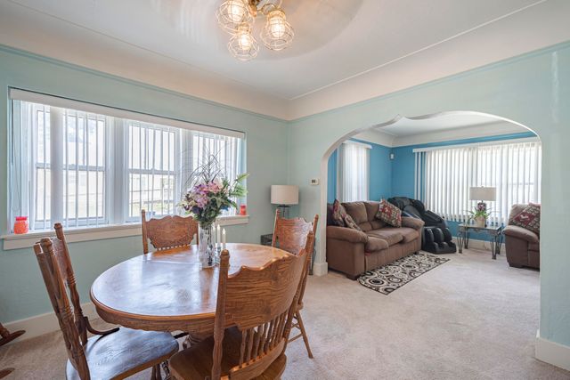 1100 Dickinson Street SE, Grand Rapids, MI 49507