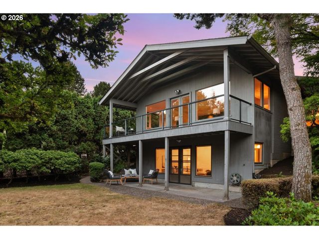2665 Sw SHERWOOD Dr, Portland, OR 97201