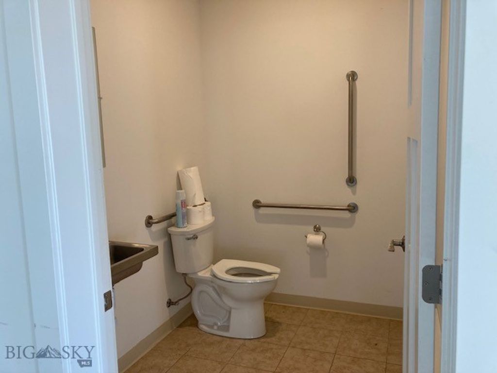 480 Jetway Drive A & B, Belgrade, MT 59714 photo 23