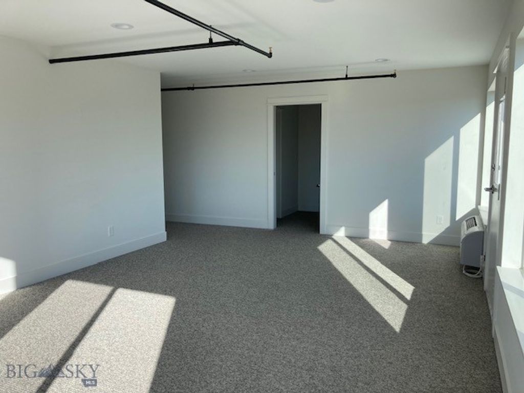 480 Jetway Drive A & B, Belgrade, MT 59714 photo 9
