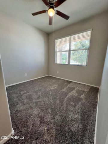 28945 N AMBER Way, San Tan Valley, AZ 85143