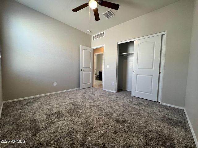 28945 N AMBER Way, San Tan Valley, AZ 85143