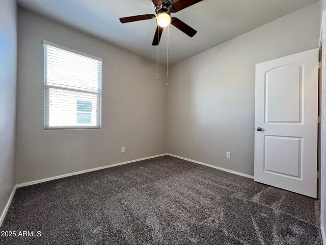 28945 N AMBER Way, San Tan Valley, AZ 85143