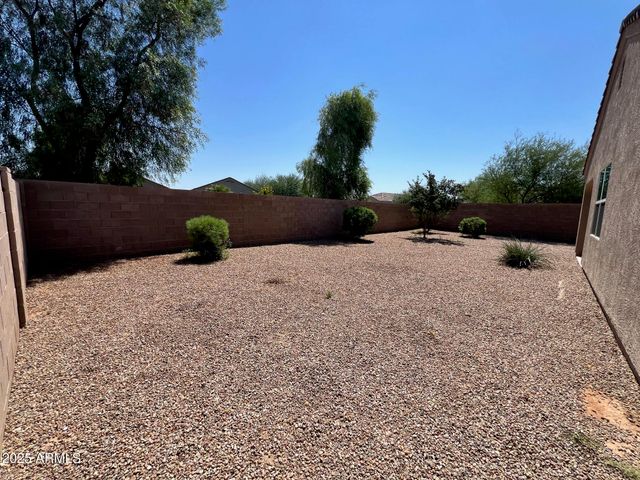 28945 N AMBER Way, San Tan Valley, AZ 85143