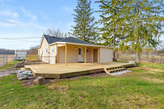 26234 Michigan 43, Almena Twp, MI 49071