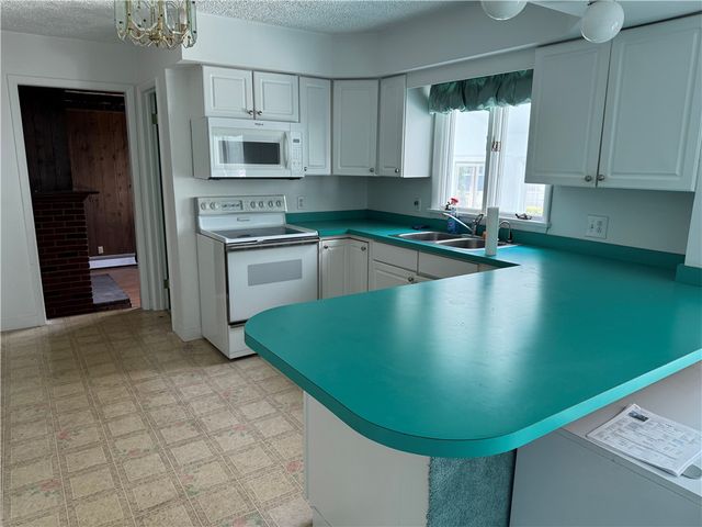 21 Houghton Circle, Corning City, NY 14830