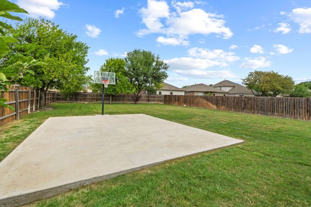 2417 Bridges Ranch RD, Georgetown, TX 78628