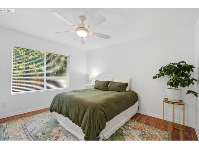 13936 Sw UPLANDS Dr, Tigard, OR 97223