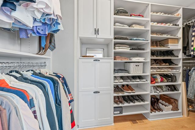 2650 N Mildred Avenue 1, Chicago, IL 60614