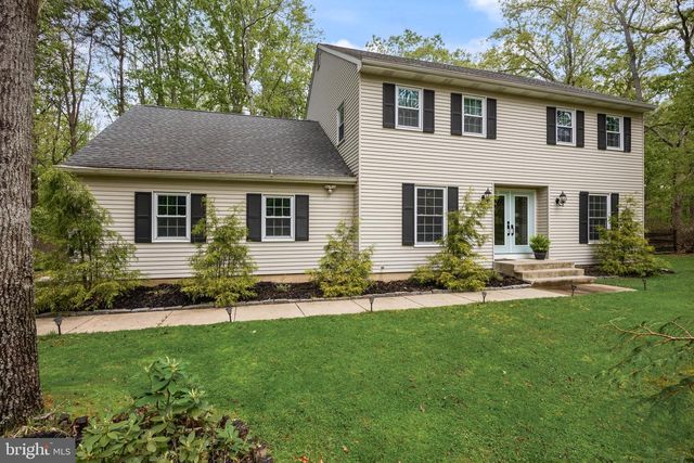 1 STURBRIDGE CT, Medford, NJ 08055