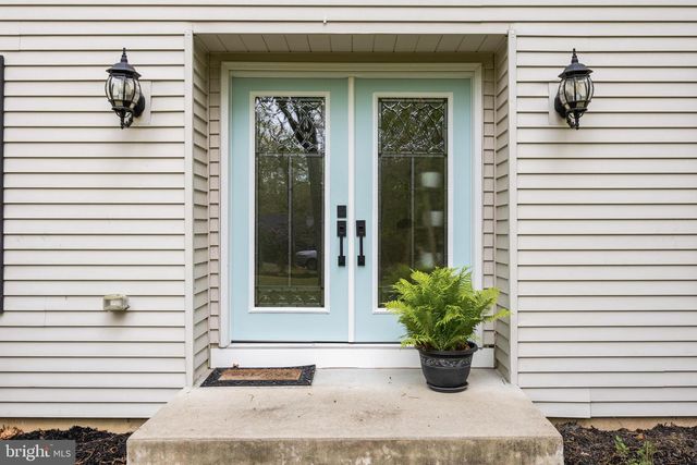 1 STURBRIDGE CT, Medford, NJ 08055