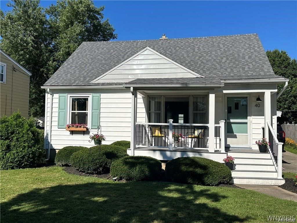 40 Oehman Boulevard, Cheektowaga, NY 14225