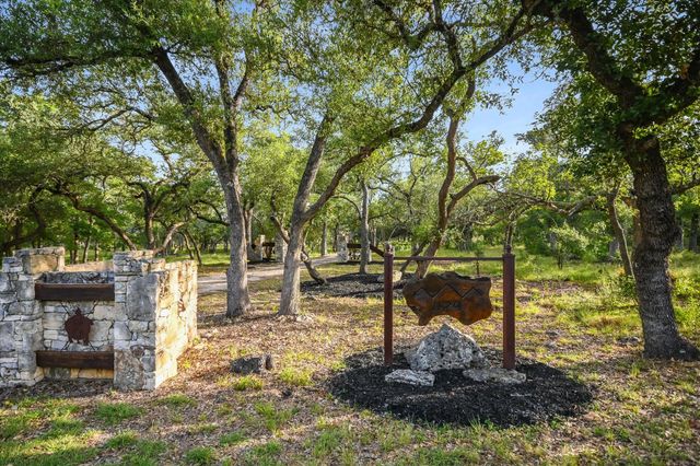 1124 RIVER MOUNTAIN RD, Wimberley, TX 78676