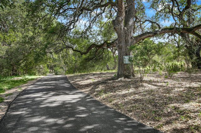 1124 RIVER MOUNTAIN RD, Wimberley, TX 78676